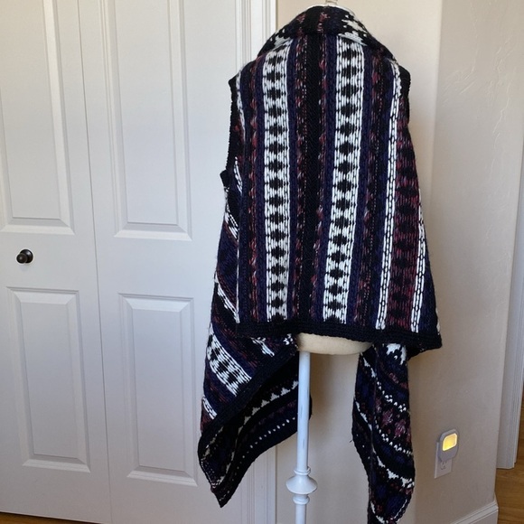 Loft Alpaca blend Sweater Vest Poncho Womens S purple black Folklore Nordic warm - Picture 5 of 9